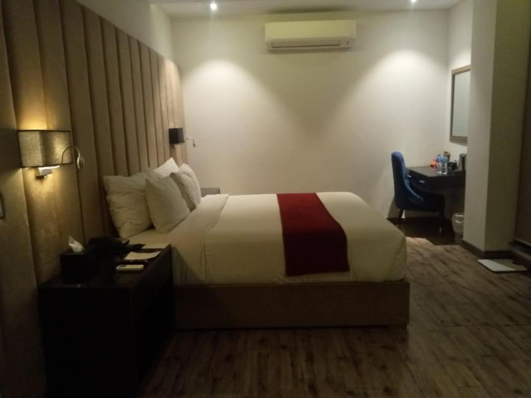 Grand Ittehad Boutique Hotel Lahore Exterior foto